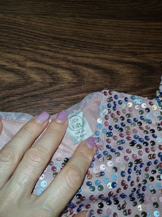 Лот от роклички за госпожица 5/6години