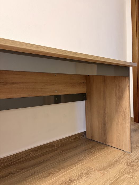 Офис Бюро КРЕЗ чисто ново