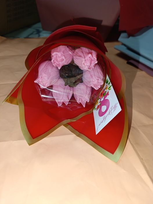 Тюльпаны из шоколада