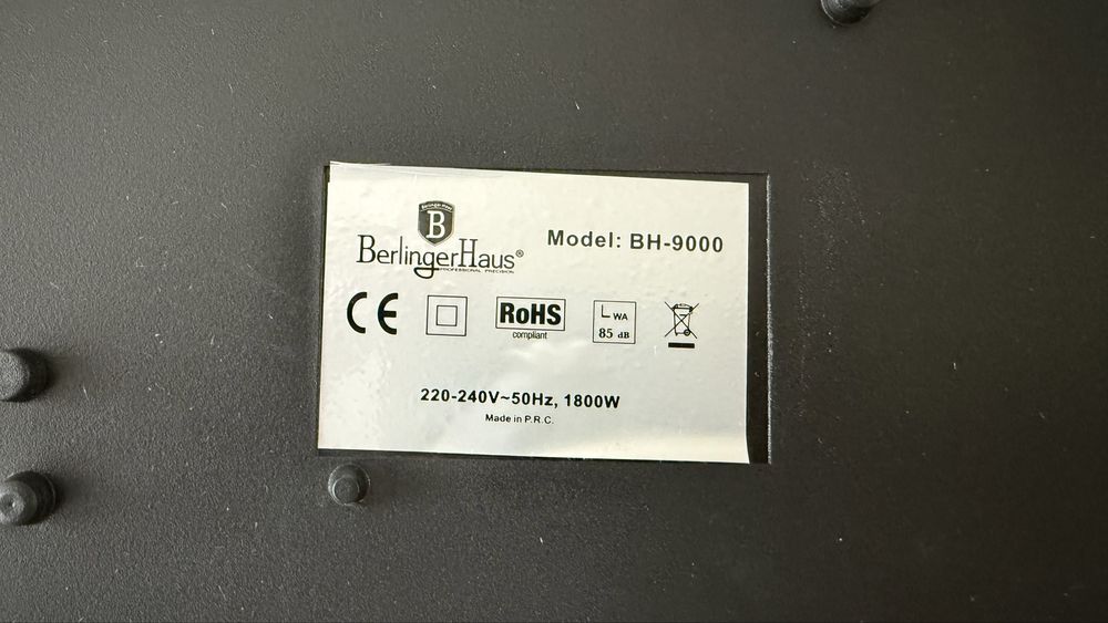 Vand plita cu inductie BerlingrrHaus HB-9000 1800W noua