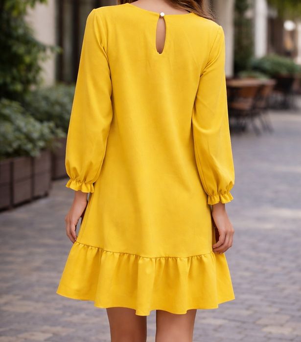 Vând Rochie galbena