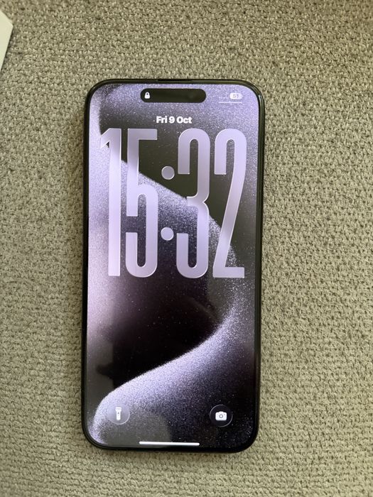 iPhone 15 pro max black titanium