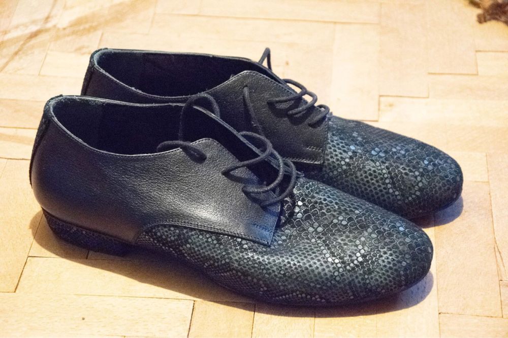 Танго обувки Adornos 45