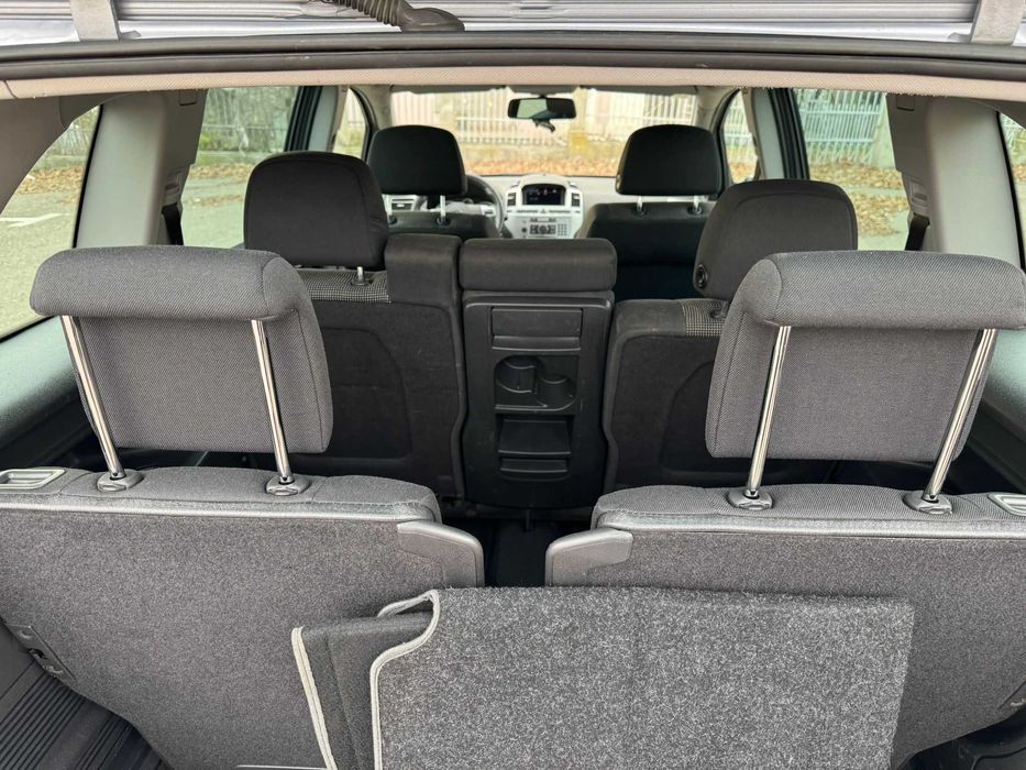 OPEL ZAFIRA B 2008 - 1.9 CDTI 150 CP