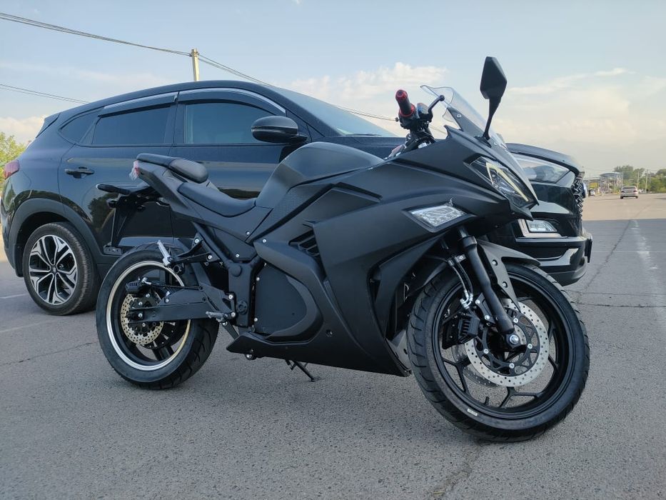Yamaha R3 новый электромотоцикл