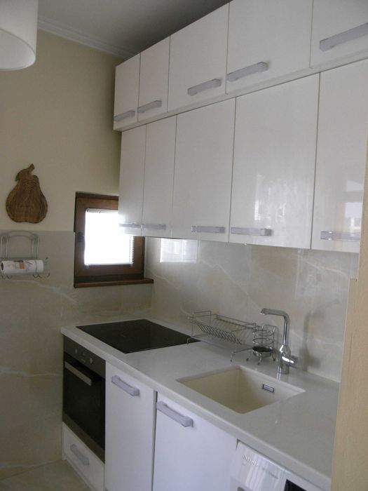 Дава се под наем Двустаен апартамент в София, Център - 40 кв.м за 323.85 € - Снимка #1