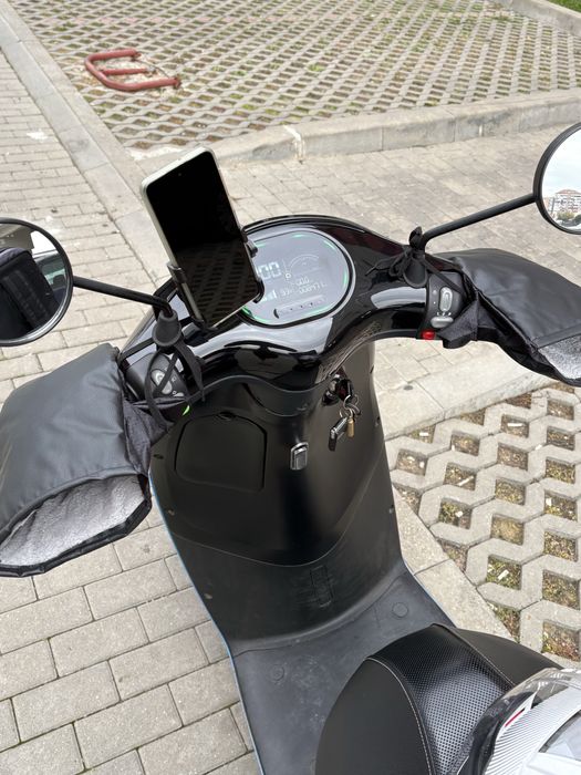 Scuter electric Horwin EK1