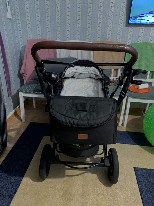 Продам коляску трансформер 2 в 1