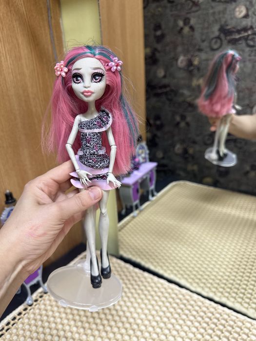 Продам куклу монстр хай!