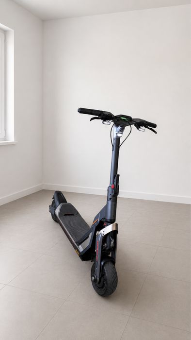 Trotineta el. Segway Scooter GT2P , doar 260 km !!