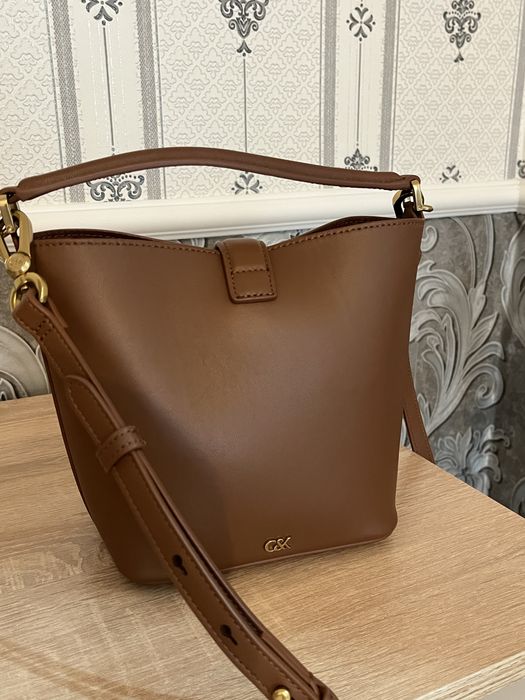 Сумка Charles and Keith