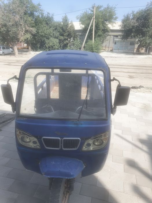Лочин мотоцикл продам срочно