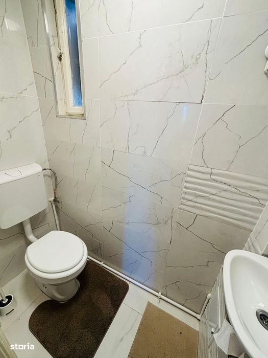 Spatiu birouri / Ultracentral/ 3 camere/ 2 bai/ Renovat