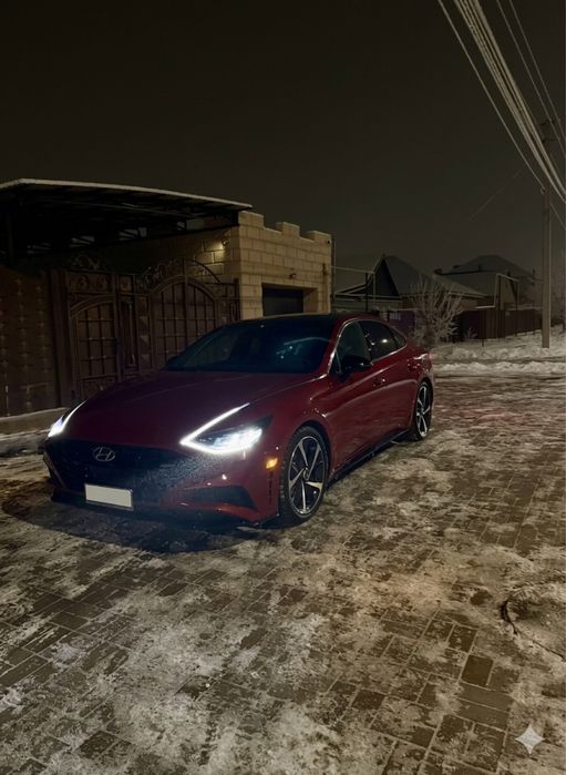 Hyundai Sonata dn8