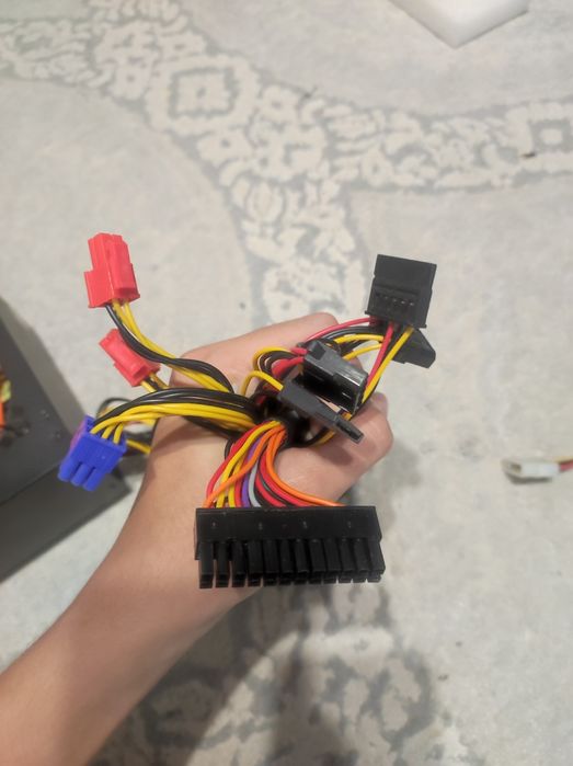 Блок питания cougar 550w