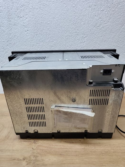 Кафе машина за вграждане Miele