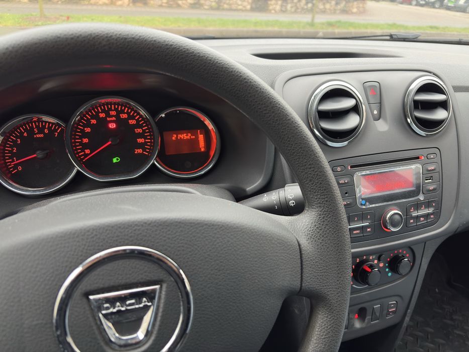 Vand Dacia sandero 2016