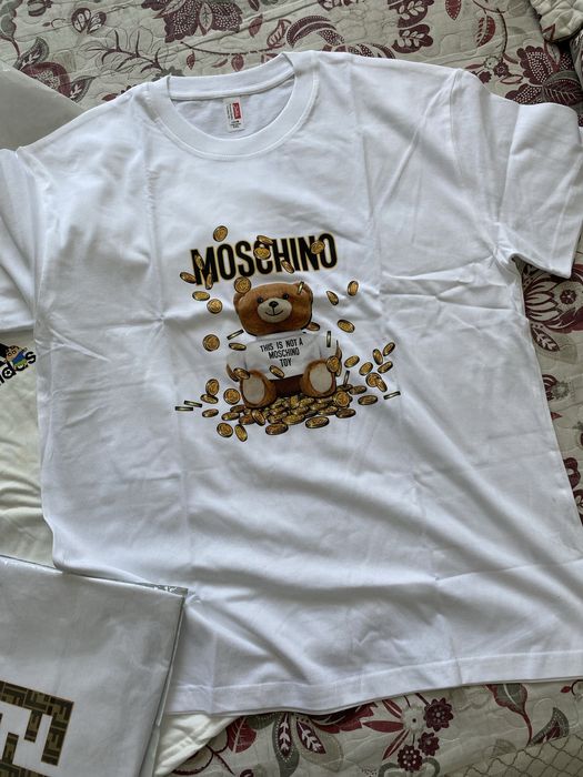 Футболки для взрослых