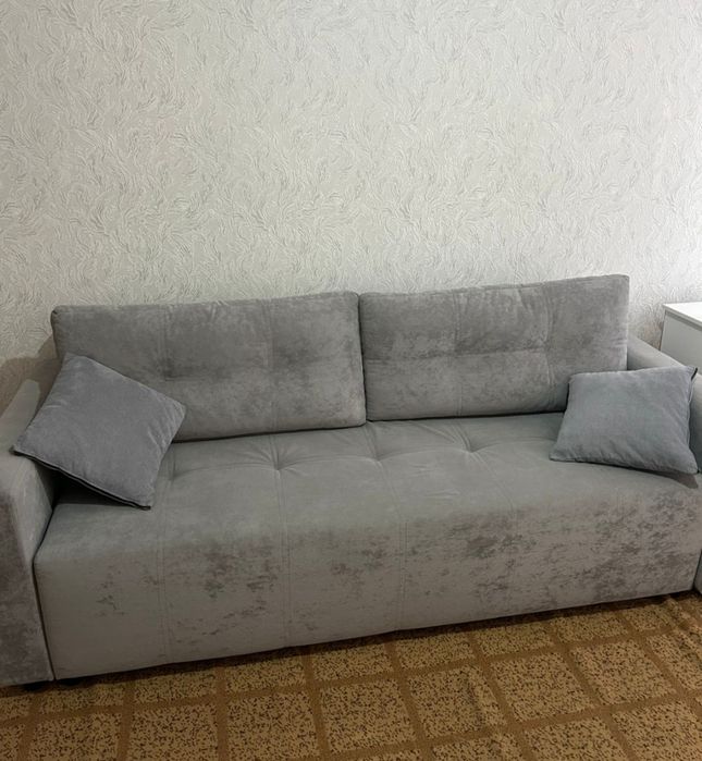 Продам диван б/у 1 год,  в отличном состоянии