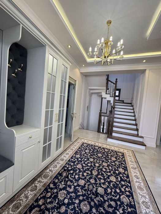 Премиум Ховли сотилади