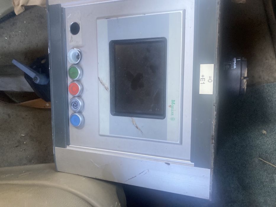 Control panel moeller pentru masinile automatizate automate