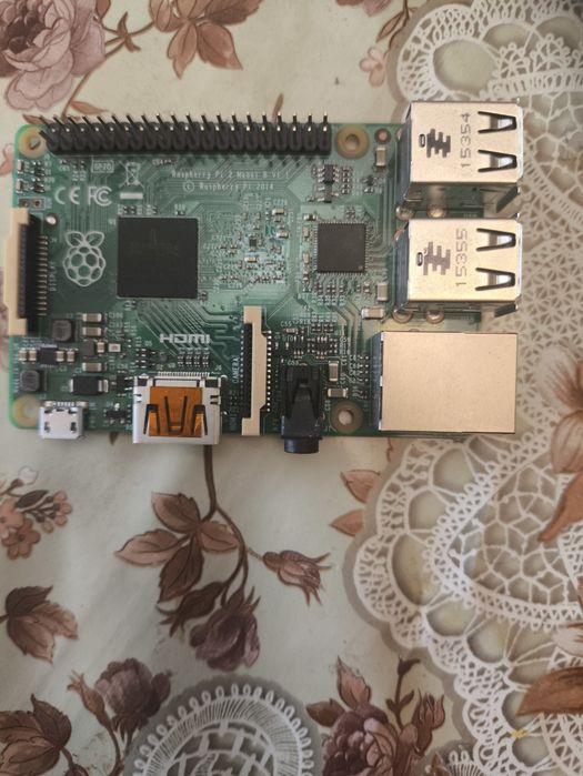 Raspberry Pi 2B мини компютър