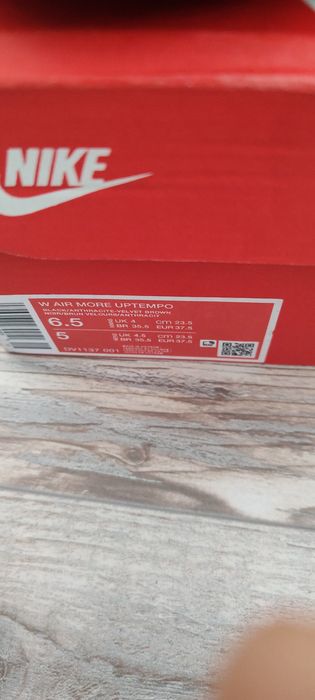 Нови Nike uptempo