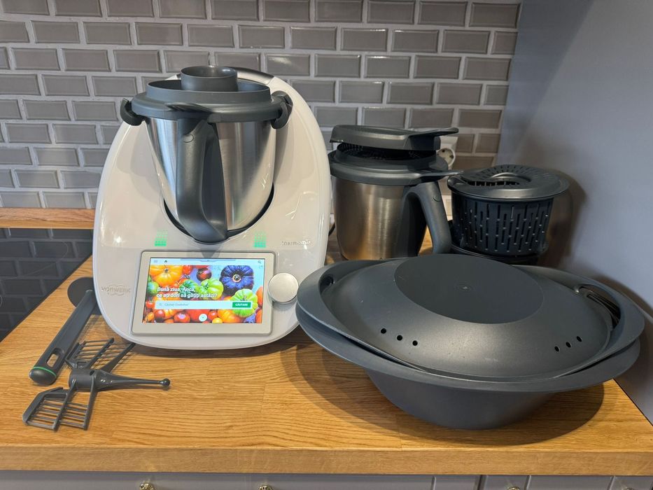 Thermomix 6 utilizat 1 an