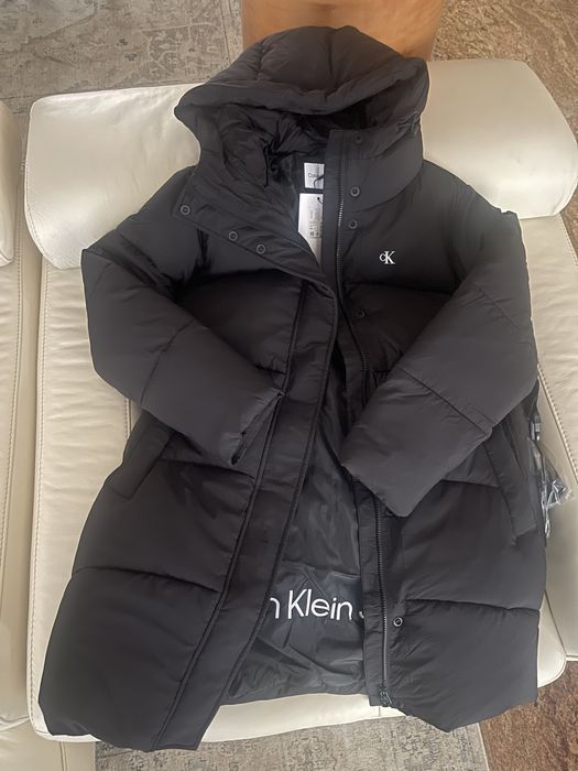 Geaca Calvin Klein noua originala