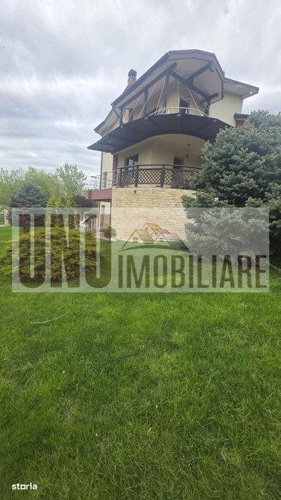 Casă individuală Bucium, Plopii fără Soț