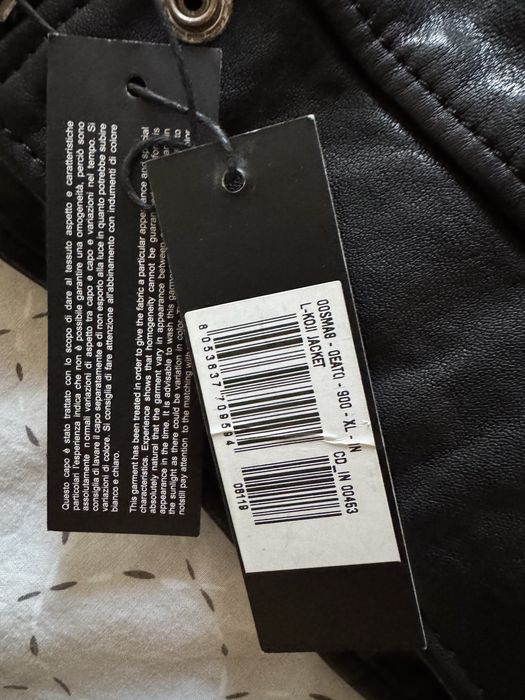Geaca de piele Diesel XL nou