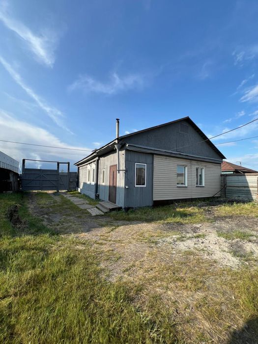 Продам дом на бензострой.