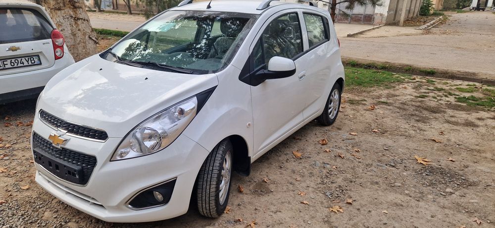 Chevrolet spark 4