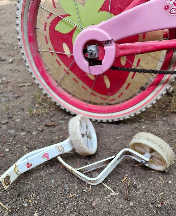 Bicicleta fetite RoyalBaby Star Girl, roti 18 incch