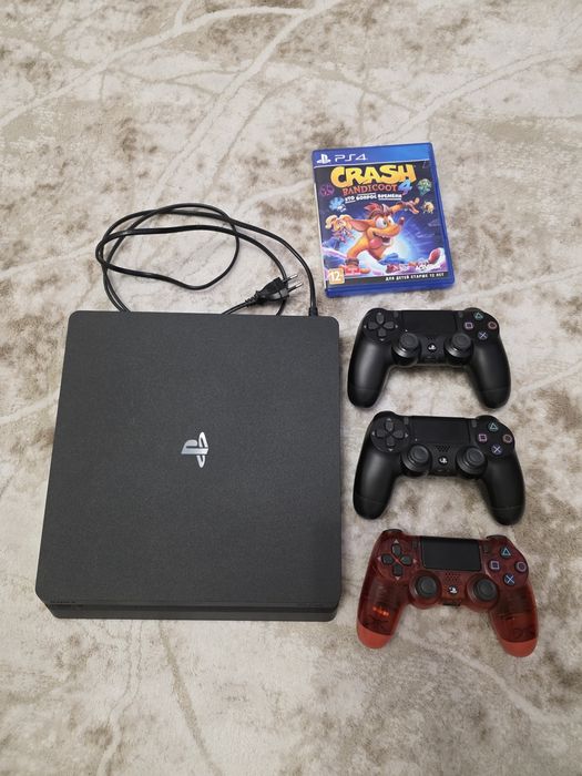 Sony PlayStation 4 CUH-2208B