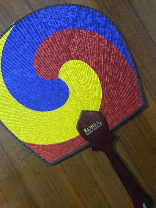 Веер на подарок, Корея