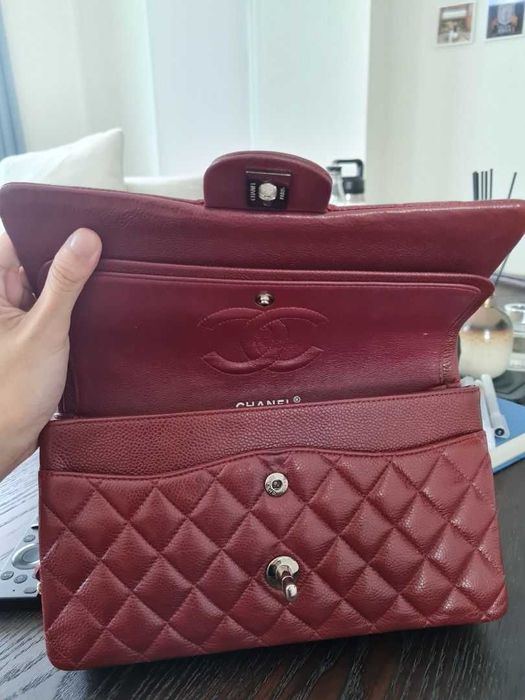 Geantă Chanel din Piele Roșie, Poseta Chanel din Piele Granulată