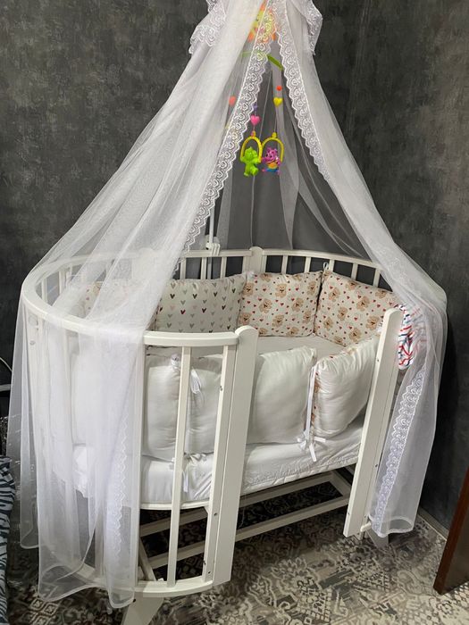 Продам манеж с маятником