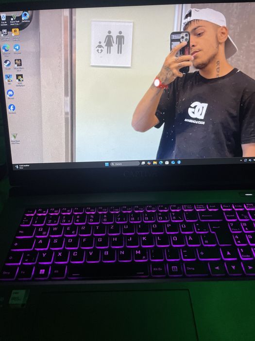 Vand laptop gaming captiva