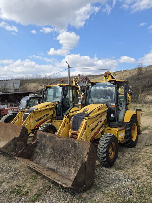 Buldoexcavator komatsu  WB 93 R AN 2011