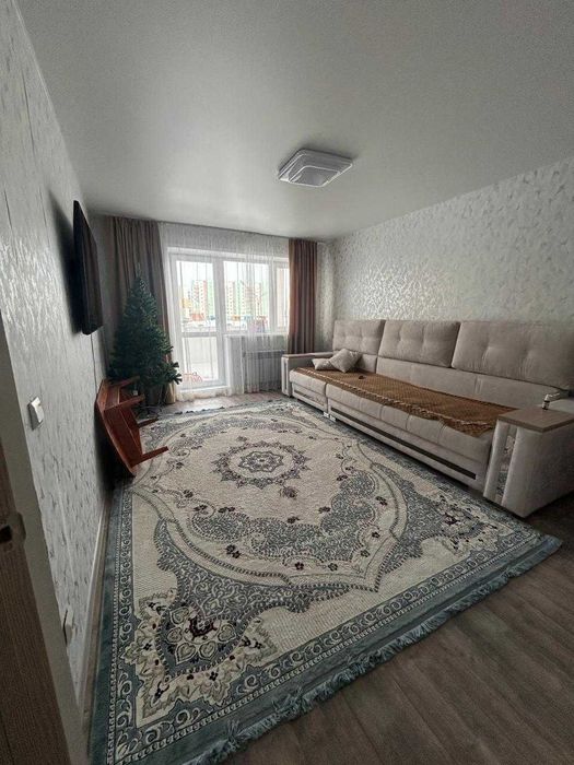 2 комнатная квартира в мкр Аэропорт