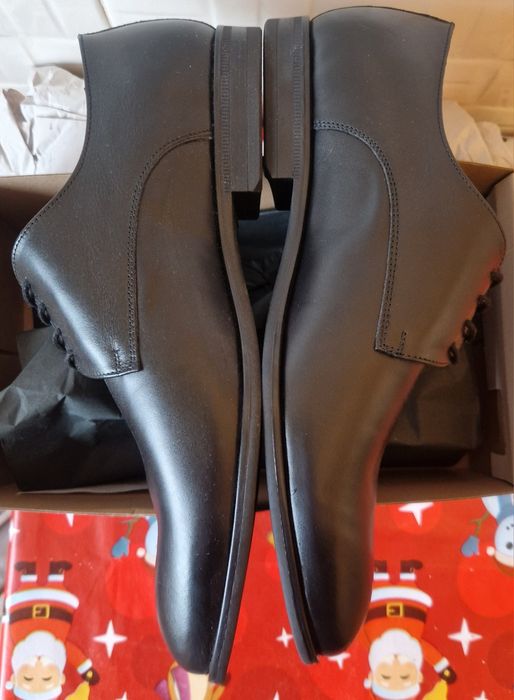 Pantofi eleganți bărbați