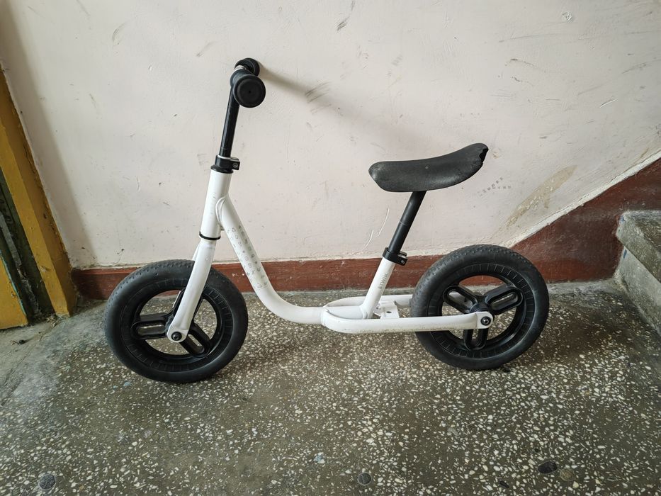 Vand bicicleta fara roti pt copii