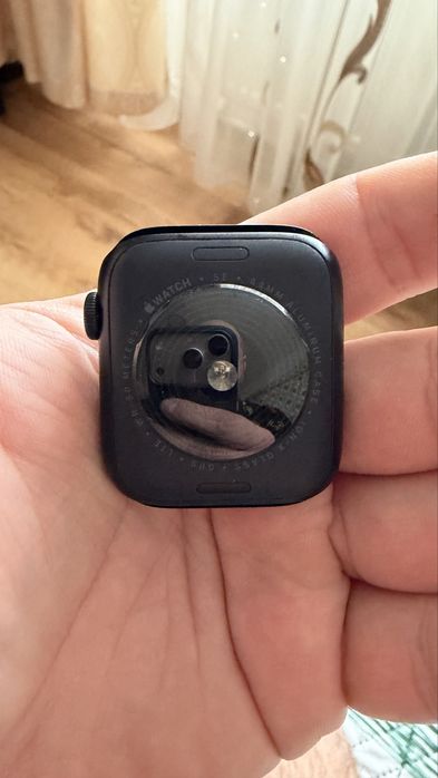 Apple Watch SE 2nd Gen. Gps+Cellular 44mm black