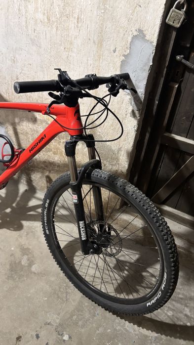 Bicicletă Nishiki Team | Cadru Aluminiu | Furcă RockShox | MTB