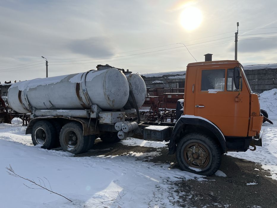 Камаз 53212.