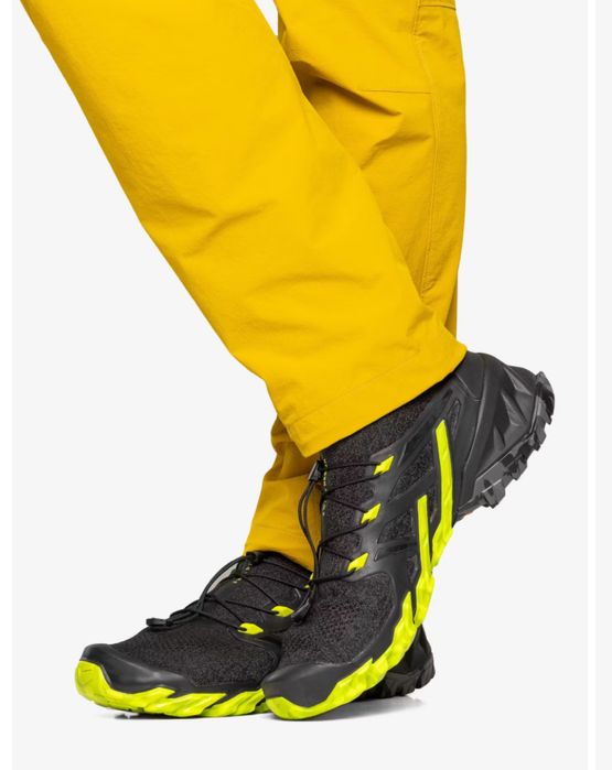 Vand adidasi Mammut Aegility Pro Mid Black