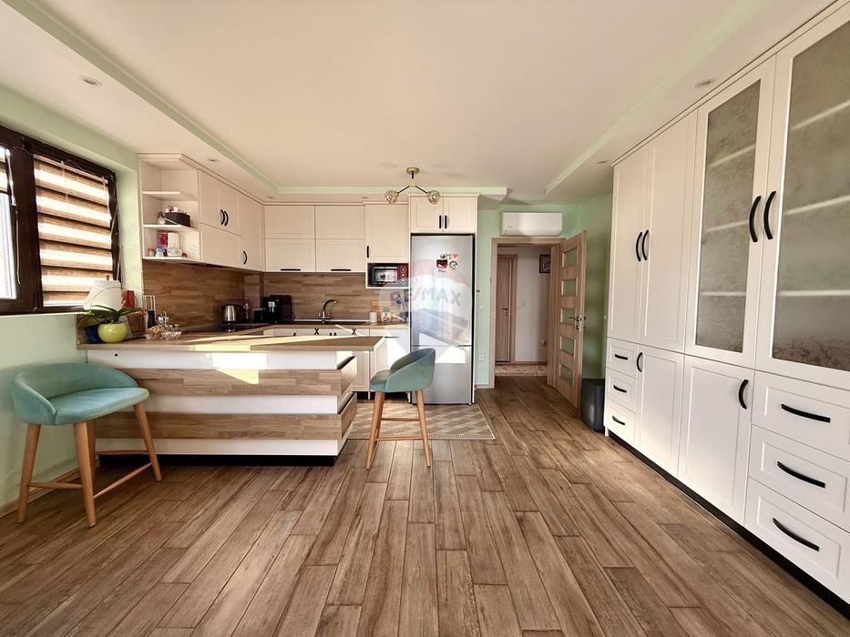 Продава се Къща в Балчик - 350 кв.м за 722 €/кв.м - Снимка #7