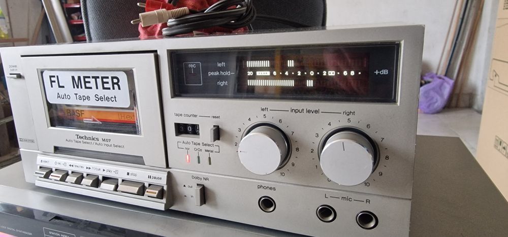 Technics  m - 07  Sony str vx 20s