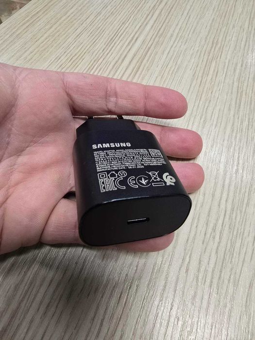 Samsung S23 Ultra 512 Green като нов